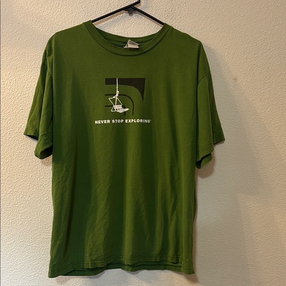 The North Face Other - The North Face Green Short Sleeve Tee